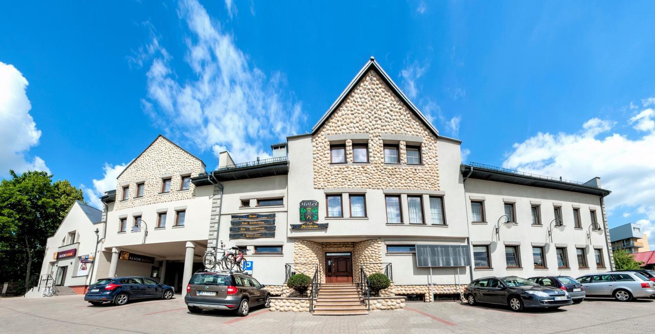 Hotel Pod Herbem -Pokoje Ozonowane بياليستوك المظهر الخارجي الصورة